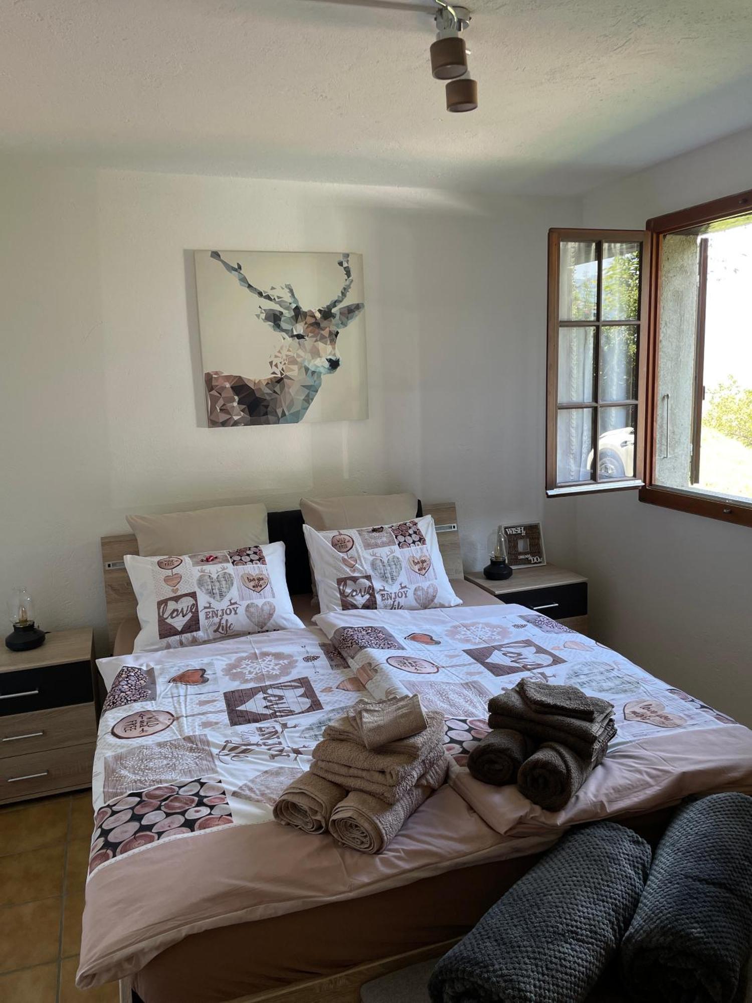 Ferienwohnung Rustico Ai Monti Cadenazzo ภายนอก รูปภาพ